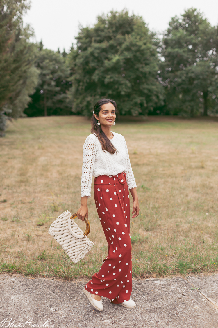 Le pantalon brique à pois