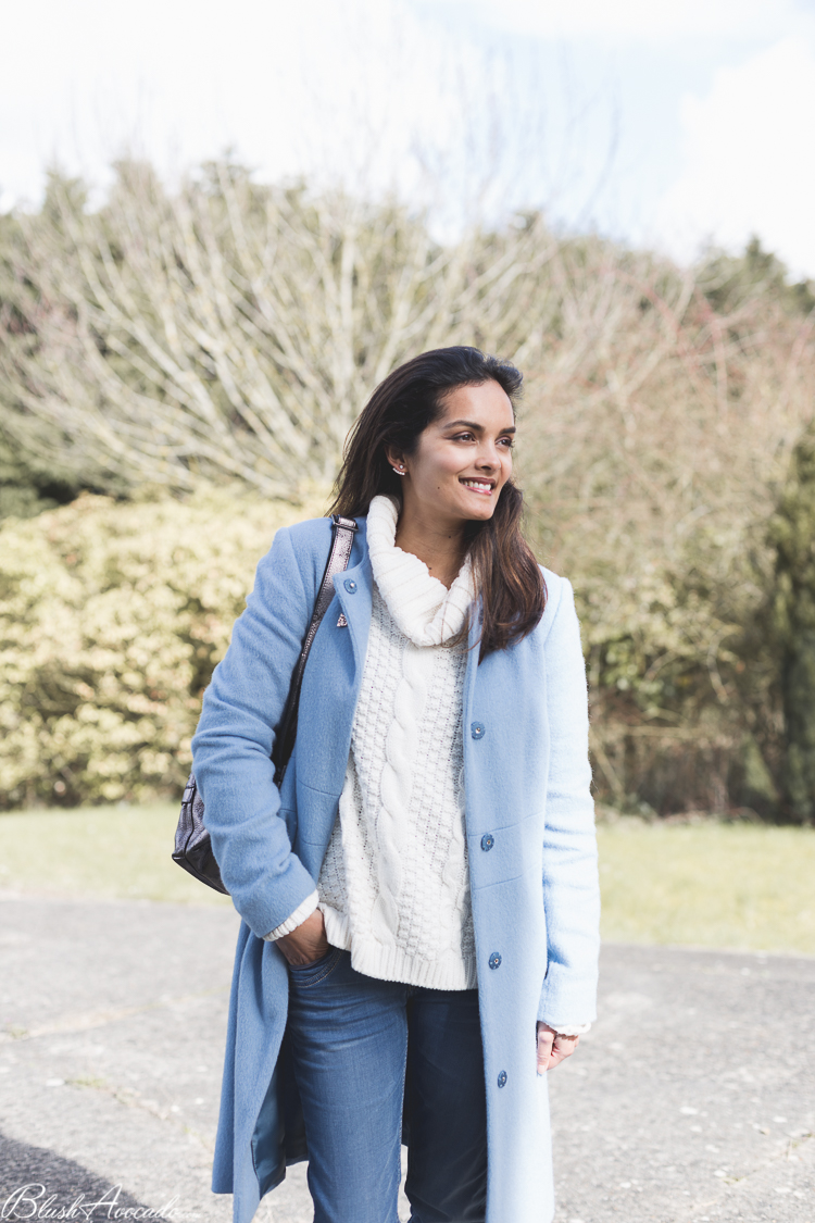 Pull Blanc Doux En Angora - Taille 44-46, Col Montant, Neuf Jamais Porté